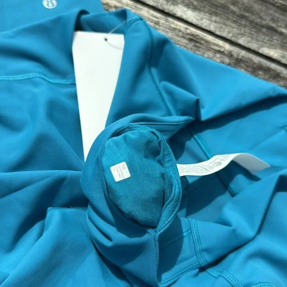 Lululemon Wunder Train High-Rise Tight Pockets 25 Hawaiian Blue size 10 NWT